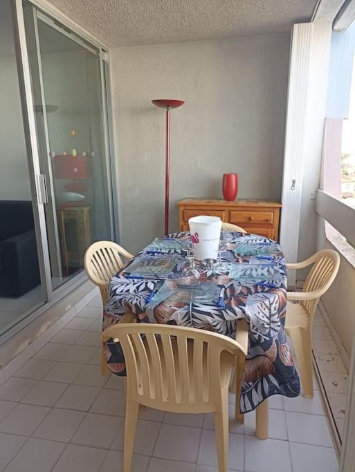 Appartement 2 Pieces + Cabine, 6 Couchages Le Grau-du-Roi Luaran gambar